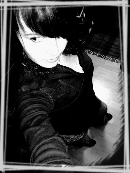 .*. Emma  .*.