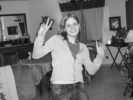 .*. Laura   .*.